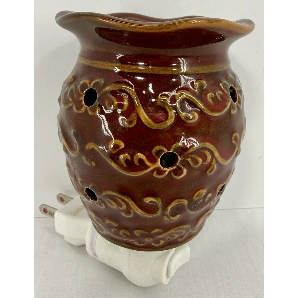 Scentsy Wax Warmer Roma Brown Ceramic‎ Plug In Retired Home Décor EUC